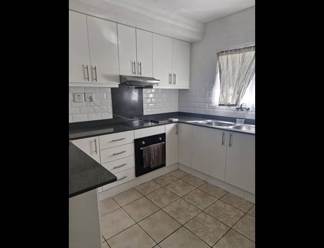 3 BEDROOM HOUSE FOR SALE IN BRINDHAVEN